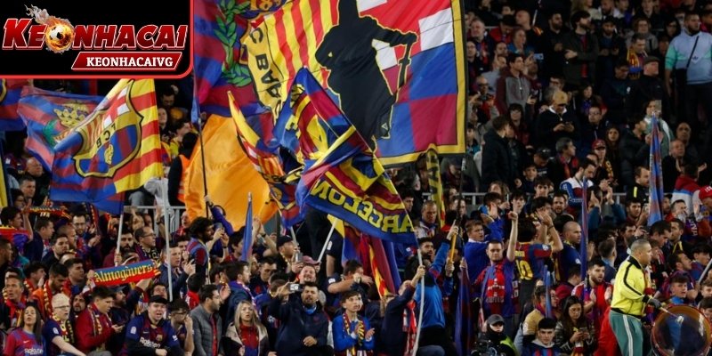 Blaugrana là tên gọi Fan Barca
